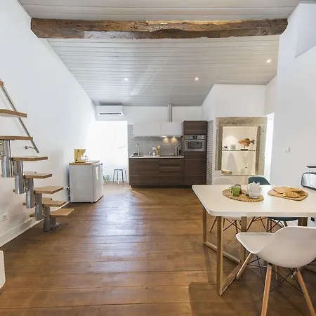 Lovelystay - Vintage In Rosa Street Lizbona
