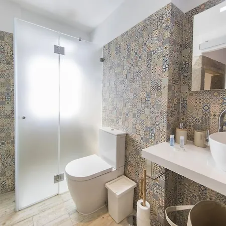 Lovelystay - Vintage In Rosa Street Apartament Lizbona
