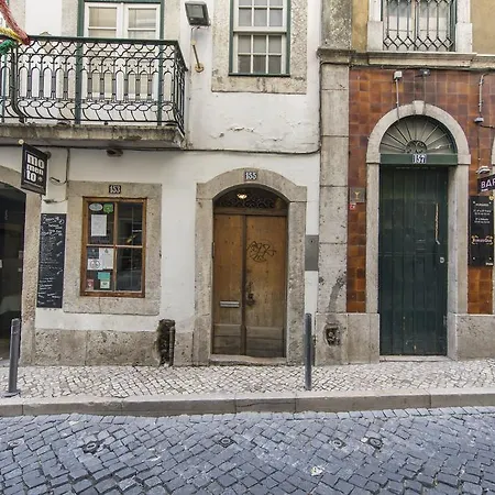 Lovelystay - Vintage In Rosa Street Apartment Lisbon