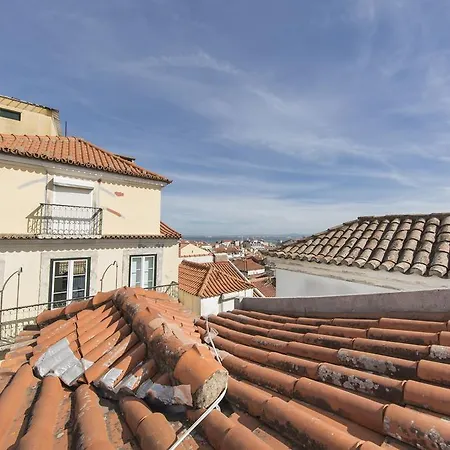 Lovelystay - Vintage In Rosa Street Apartment