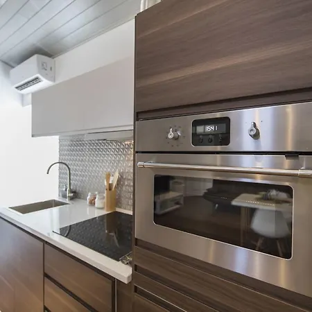 Apartment Lovelystay - Vintage In Rosa Street Lisbon
